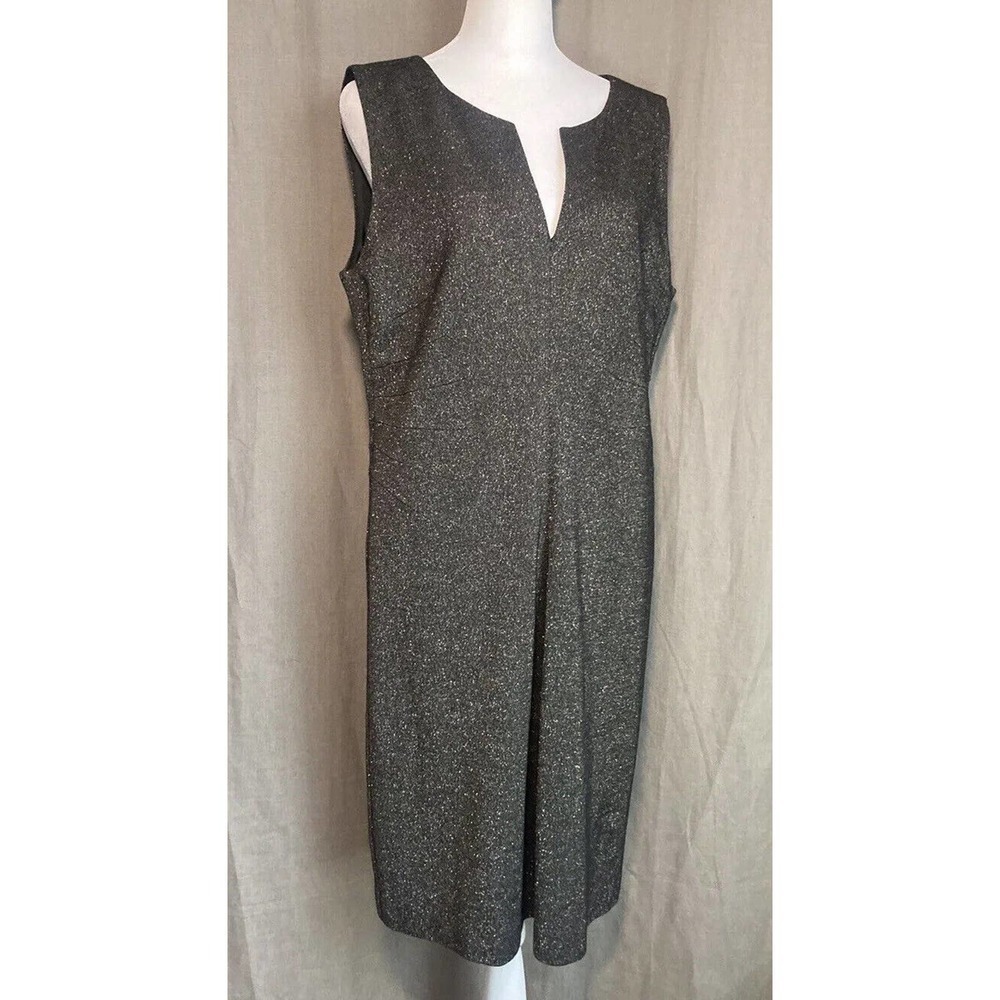 Trina Turk Size 12 Tiki Sparkle Noir Black Sheath Dress Short Sleeve V Neck